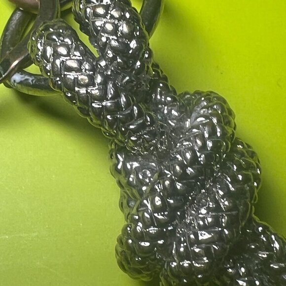 Authentic Louis Vuitton Vintage Silver Tone Knot Bag Charm Key Holder - Picture 14 of 16